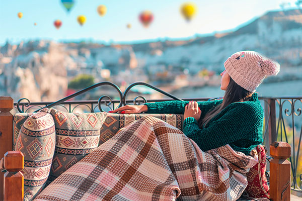 pexels-oleksandr-pidvalnyi-12932918 拷贝